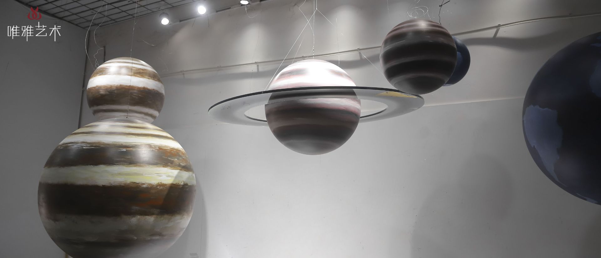 BGDS-DS- planet 005-01a2