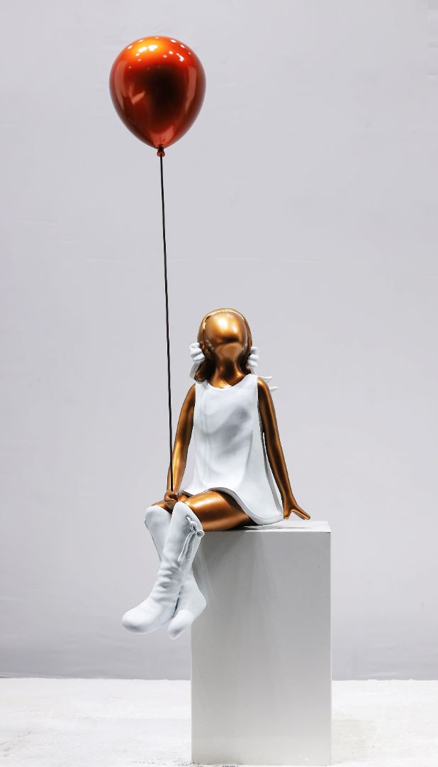 BLG-CW-R- Girl who lifts the ball 002-09a9