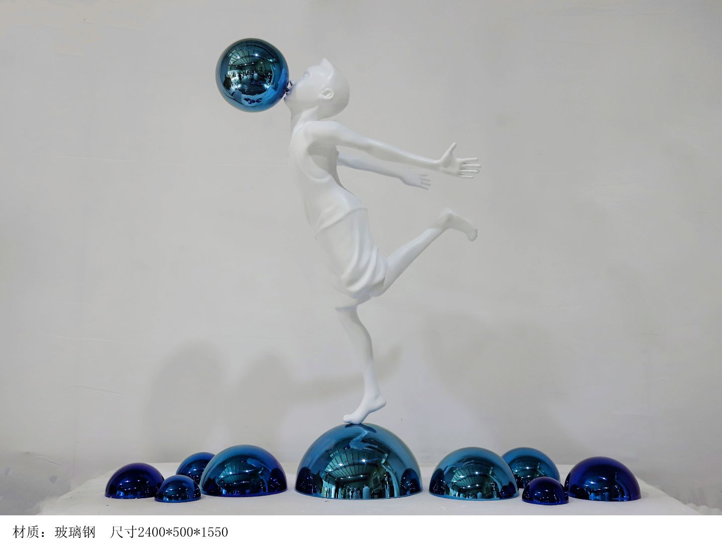 BLG-CW-R- blow bubbles 003-04c1