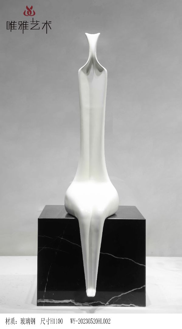 BLG-CW-R- sitting posture 004-02g1