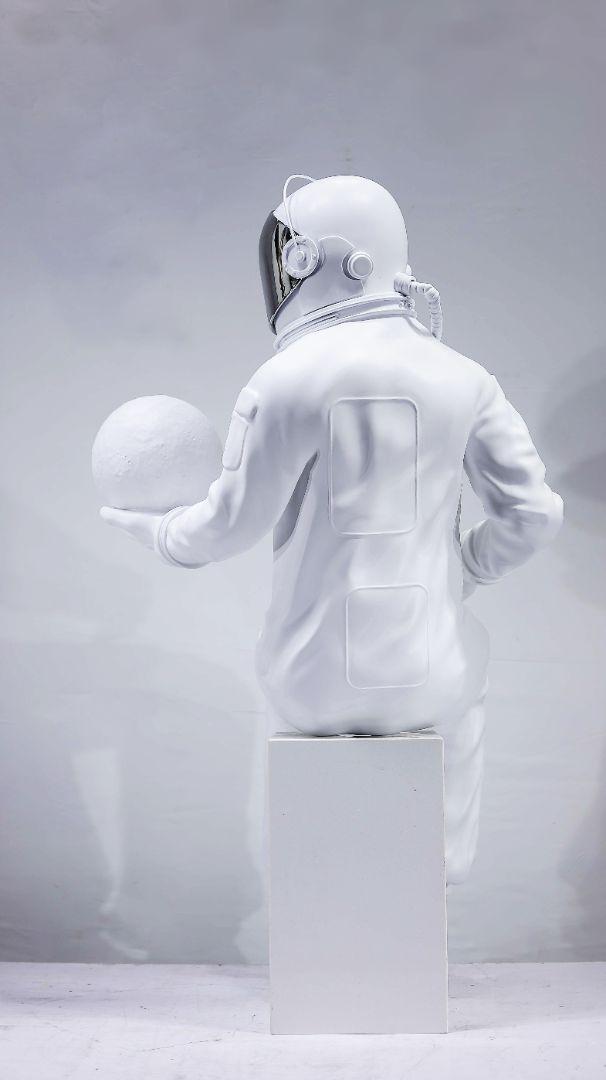 BLG-CW-K- astronaut 001-01b3
