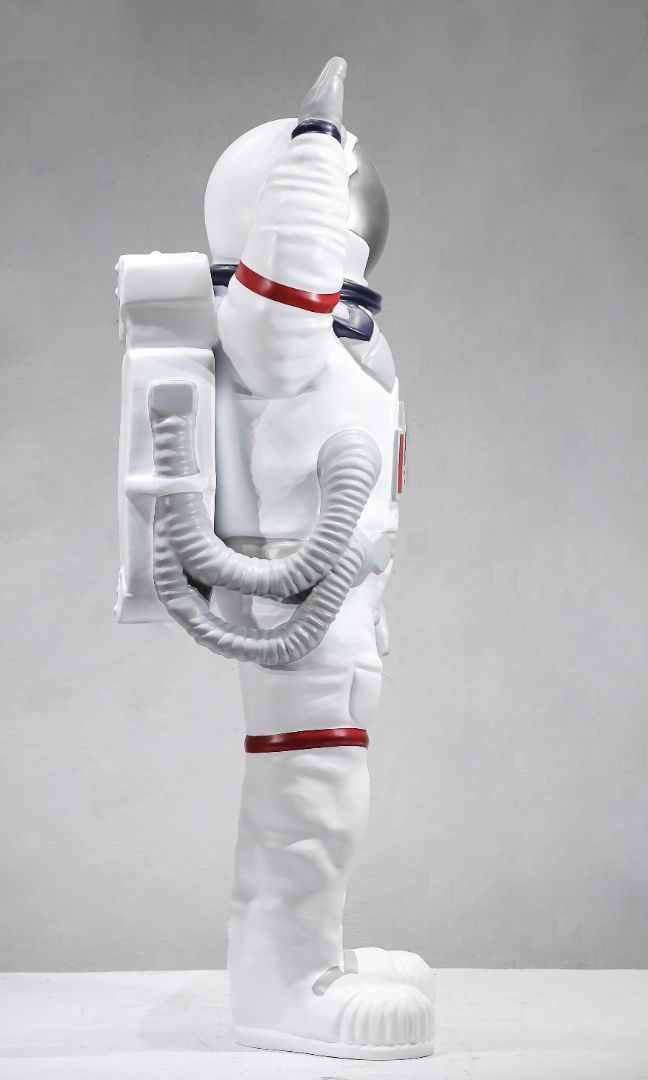 BLG-CW-K- astronaut 002-16a3