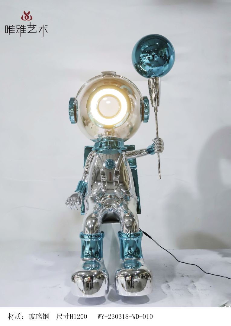 BLG-CW-K- astronaut 002-23b1