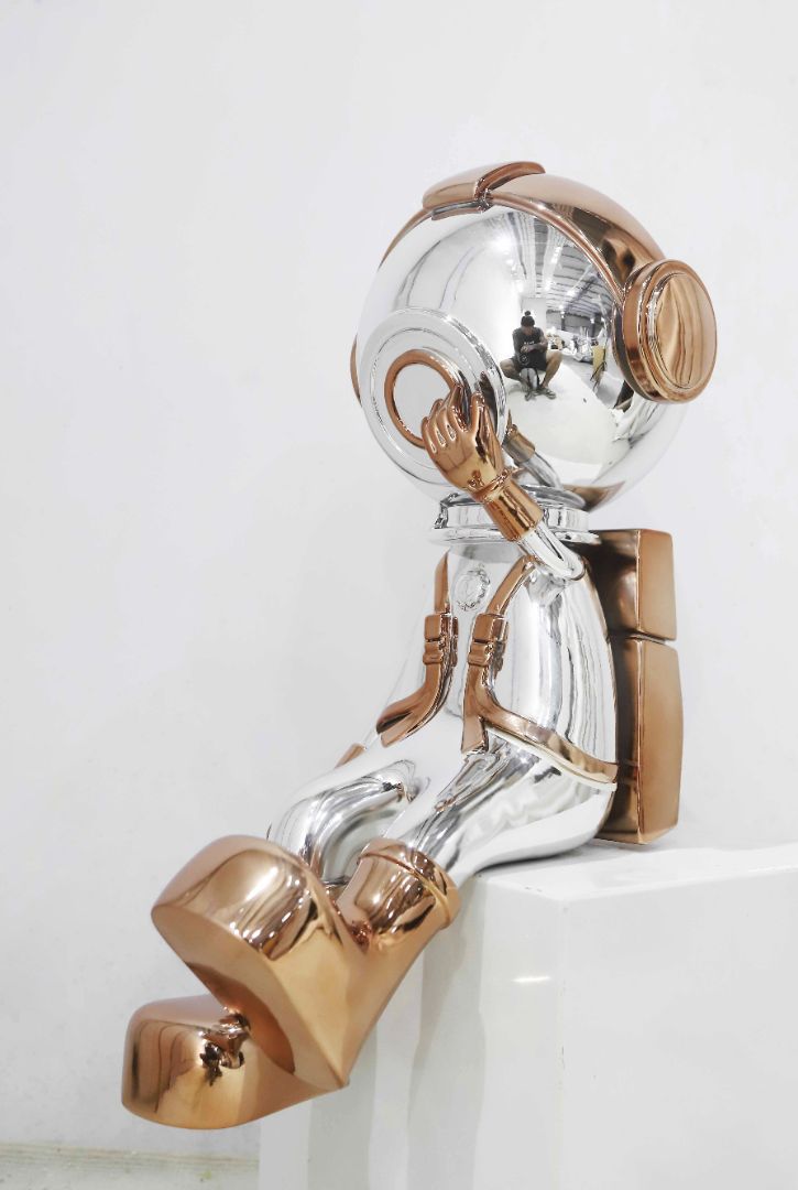 BLG-CW-K- astronaut 002-24a1