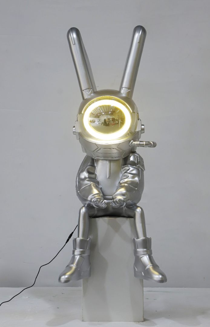 BLG-CW-K- Rabbit astronaut 003-03b3
