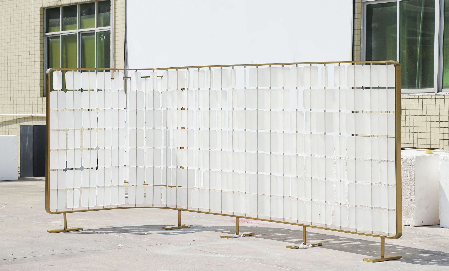 YKL- Screen 025-01a3